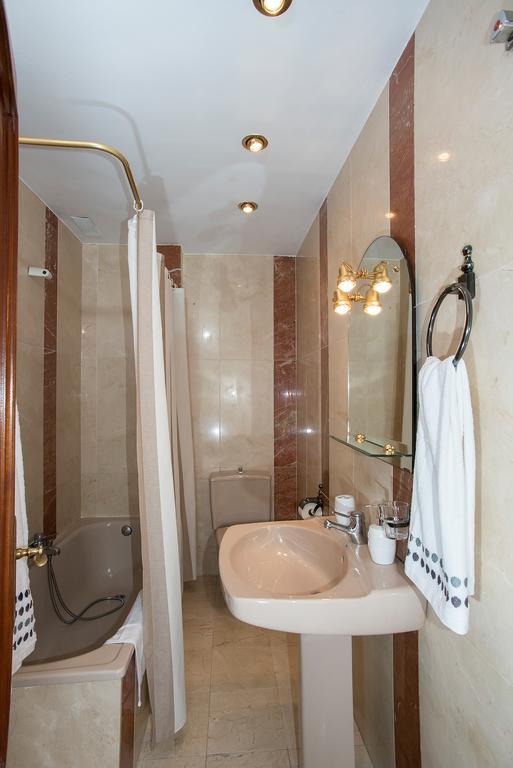 Circulo De La Amistad Apartment Cordoba
